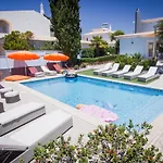 Willa Horta's - Private Heatable Pool