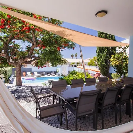 Horta's - Private Heatable Pool Lagos