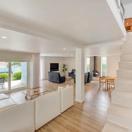 Horta's - Private Heatable Pool Villa Lagos